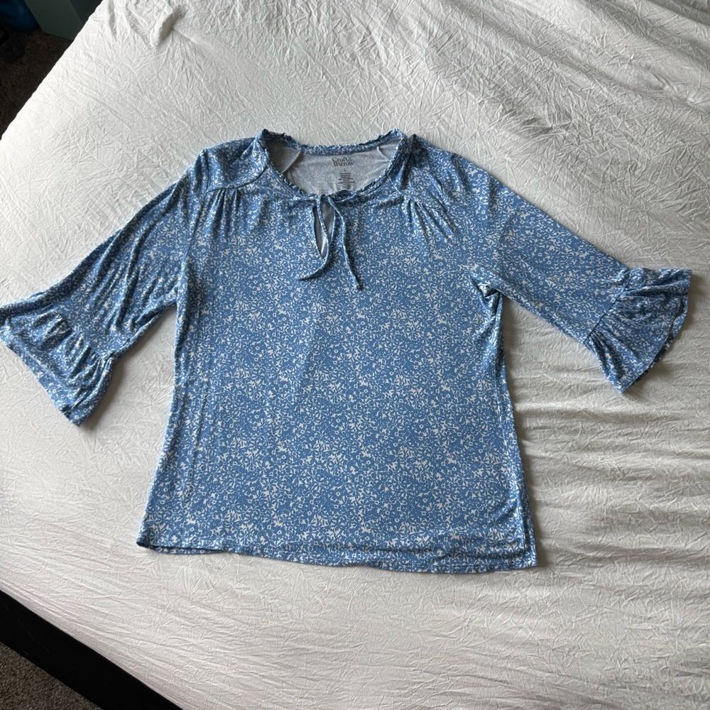Croft & Barrow Light Blue Floral Blouse